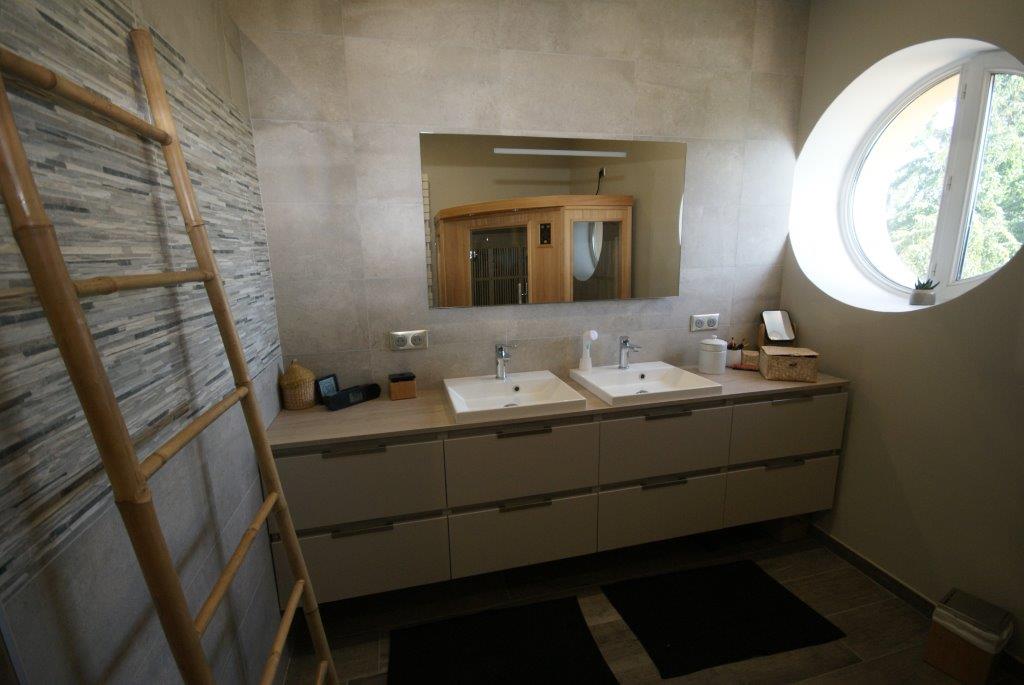 anzile salle de bains clé en main - wc - meuble double vasque - miroir - carrelage - déco - design